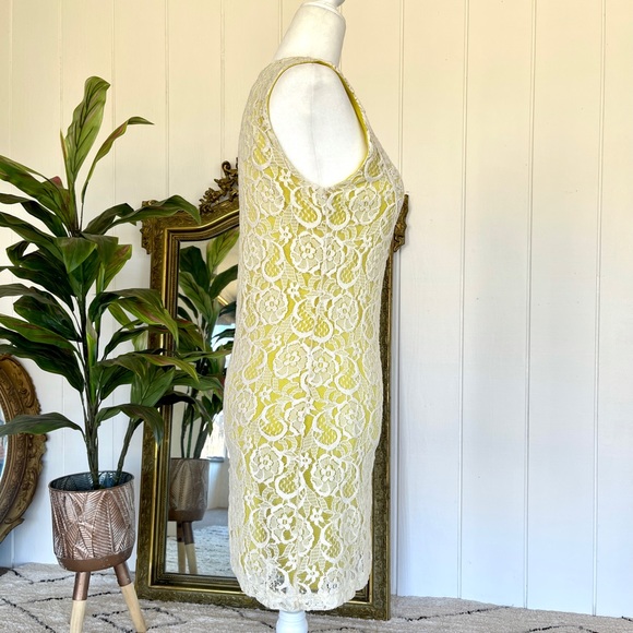Yellow and White Lace Mini Dress - Picture 2 of 4